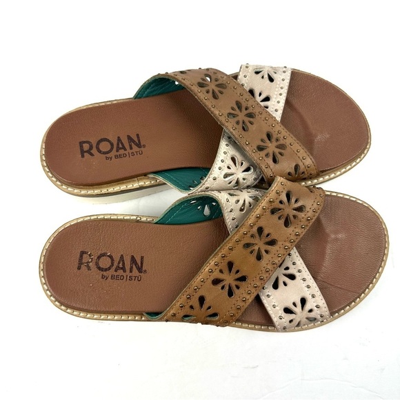 Roan Bed Stu Chant Sandals 7.5  Leather Brown Ivory Cutout Floral Slides Womens - Picture 2 of 8